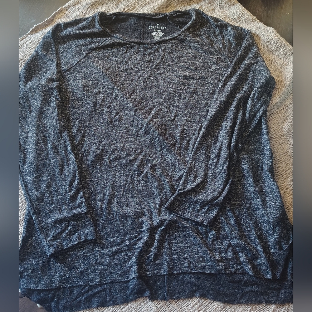 Women's American Eagle Soft &Sexy Long Sleeve Shirt